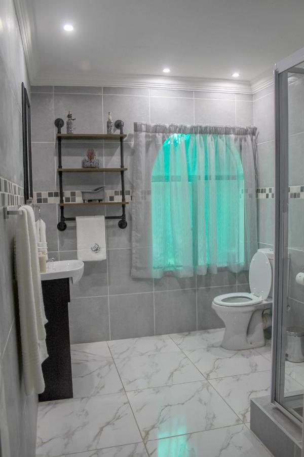 בוקסבורג Villa La Sola B&B And Self-Catering מראה חיצוני תמונה